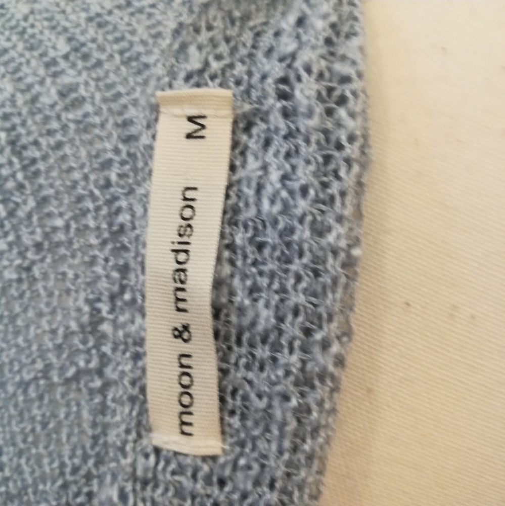 Moon & Madison Light Blue Loose Knit Sweater Size M - Picture 9 of 11